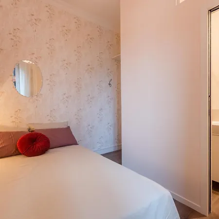 Apartament Cosy - A 10min Du Metro
