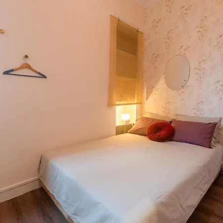 Apartament Cosy - A 10min Du Metro *